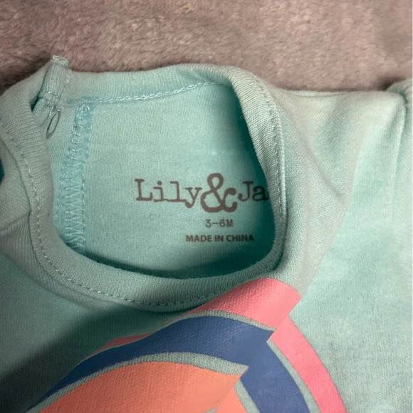 Jack & Lily - NWT -short sleeve rainbow tulle baby dress. Size 3-6 mo - Picture 2 of 3